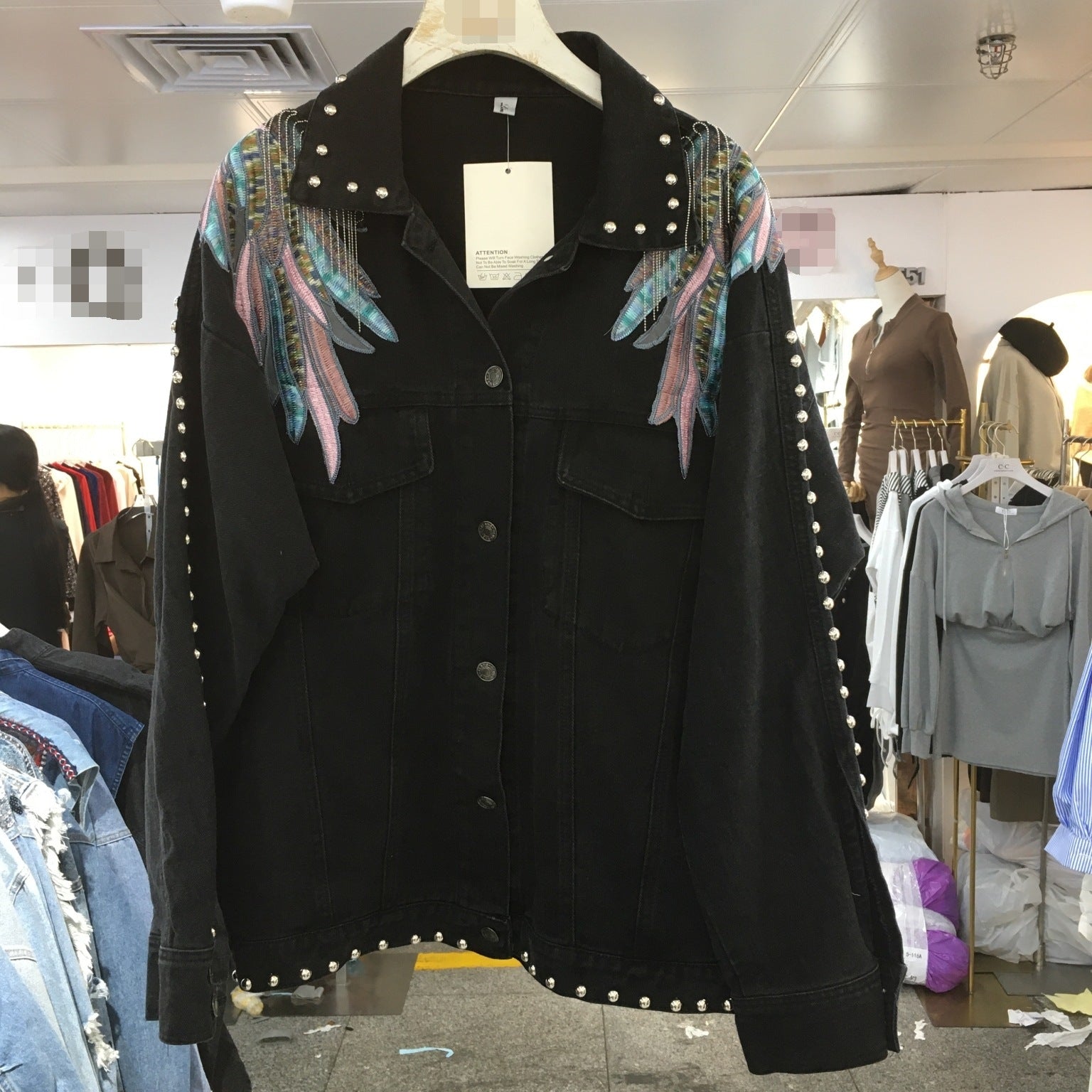 Loose Look Skinny Wing Embroidered Fringe Jean Coat